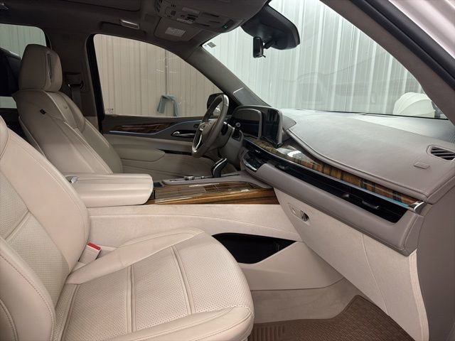 Used 2023 Cadillac Escalade Premium Luxury Platinum image 43