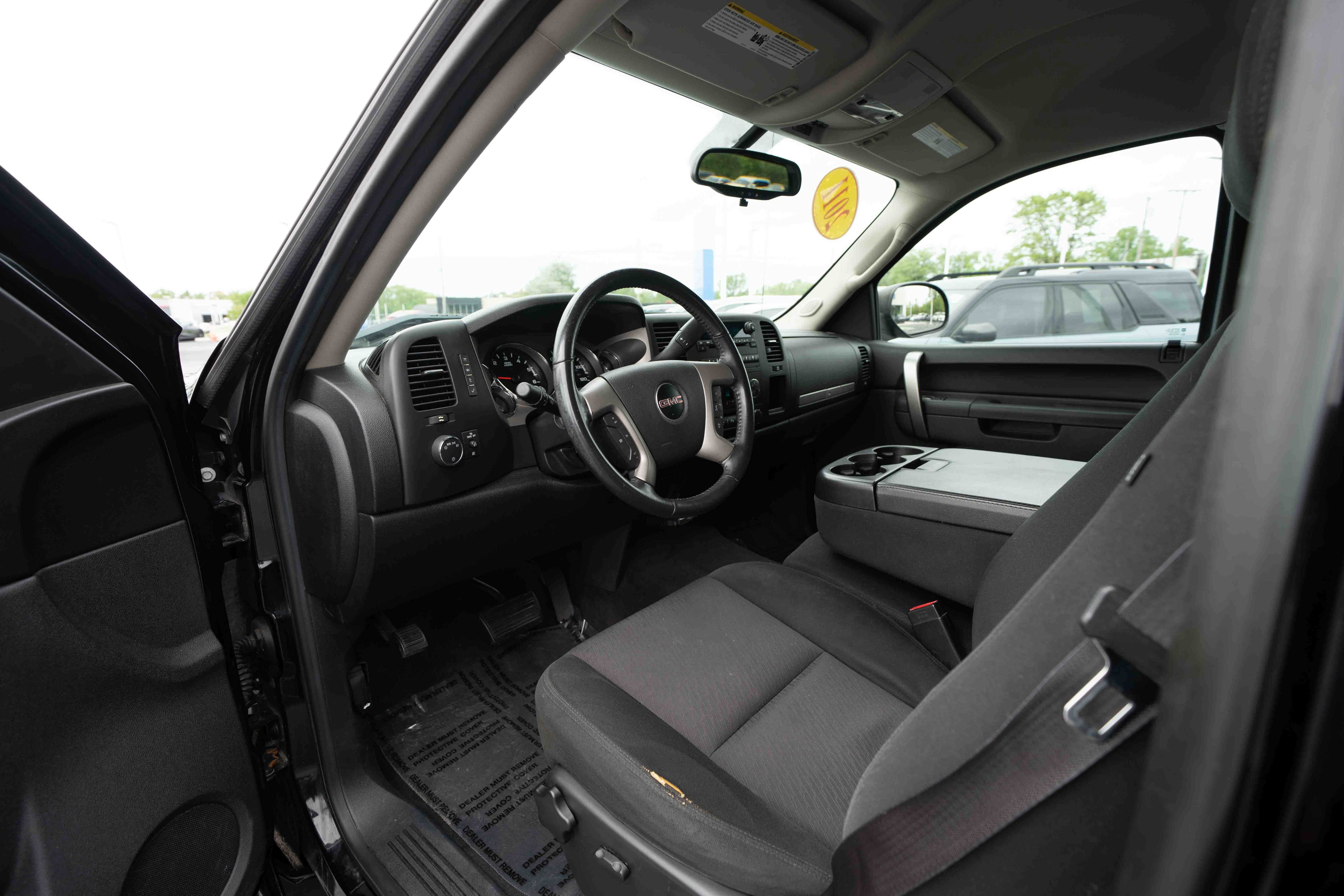 Used 2011 GMC Sierra 1500 SLE w/ Power Tech Package AWD/4WD image 8