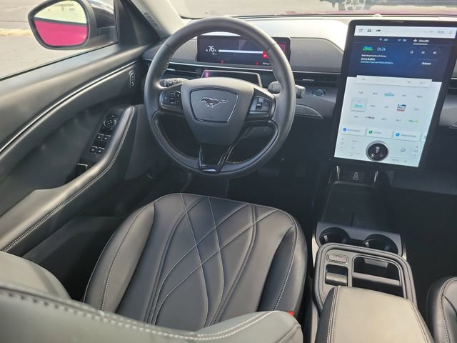 Used 2025 Ford Mustang Mach-E Select image 8