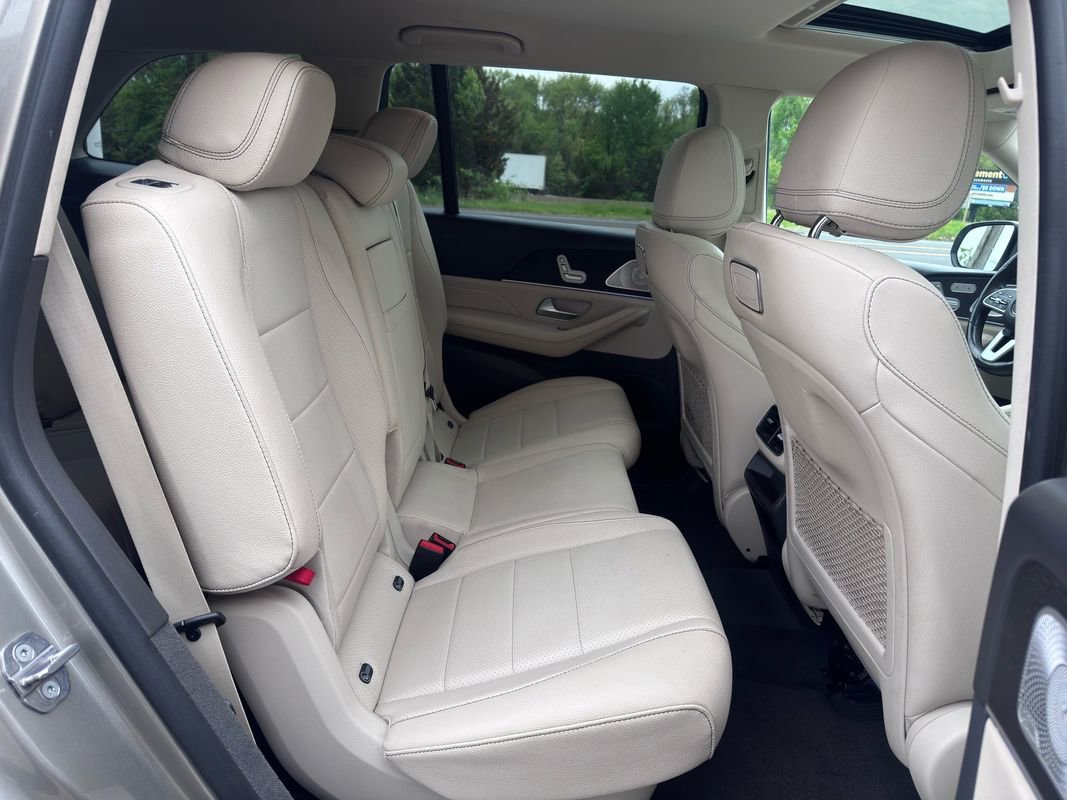 Used 2020 Mercedes-Benz GLS 450 4MATIC image 34
