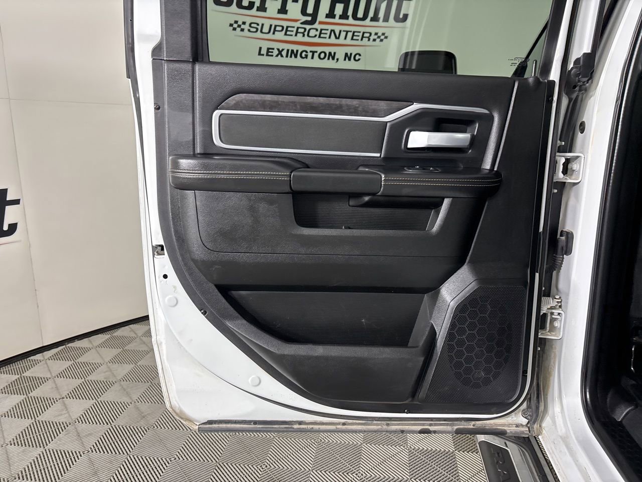 Used 2024 RAM 2500 Big Horn w/ Off Road Package image 19