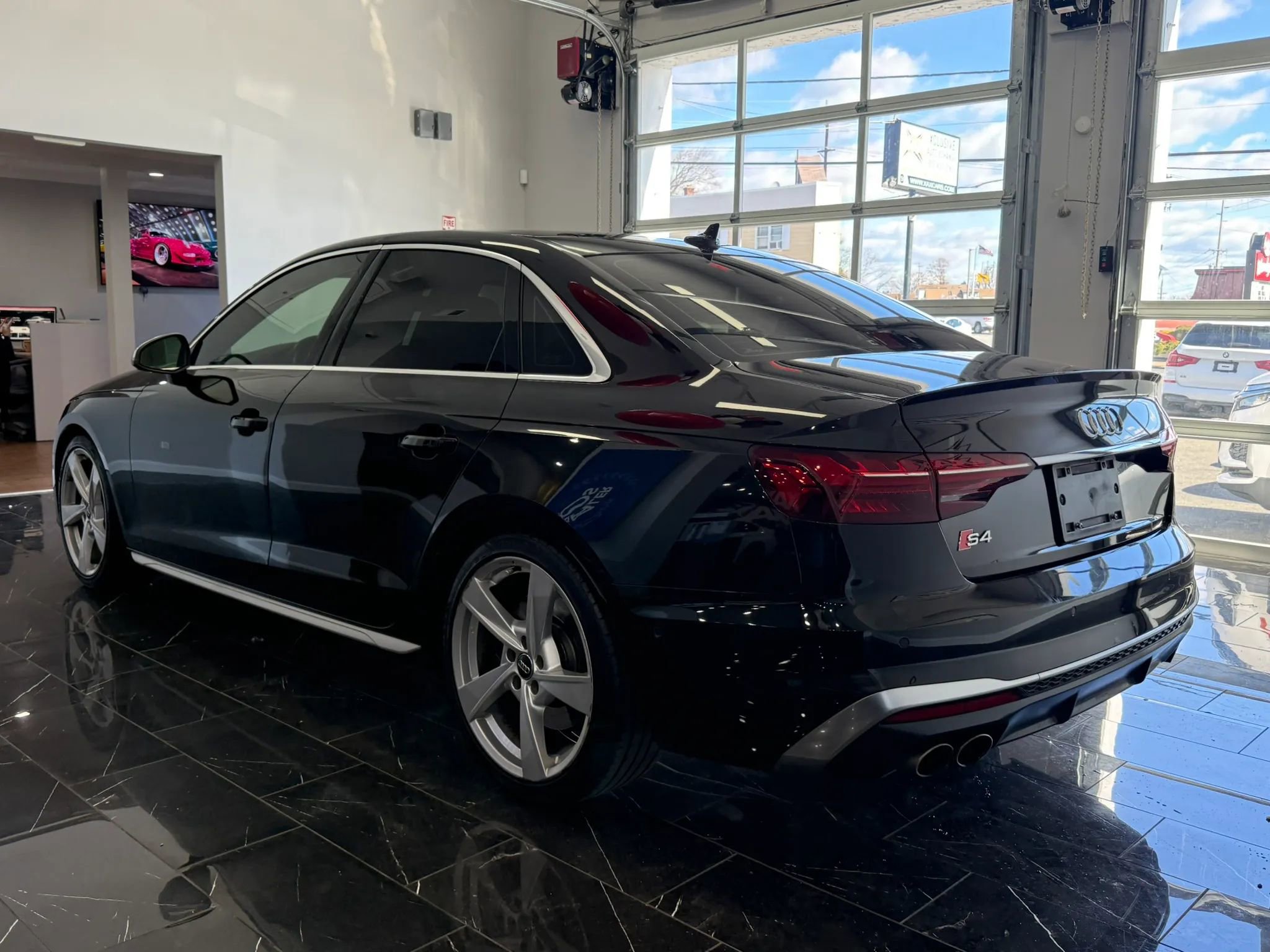 Used 2020 Audi S4 Prestige image 4