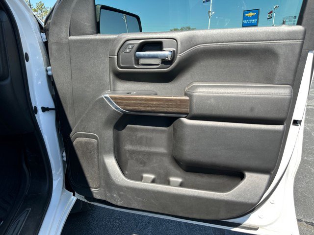 Used 2021 Chevrolet Silverado 1500 RST image 11