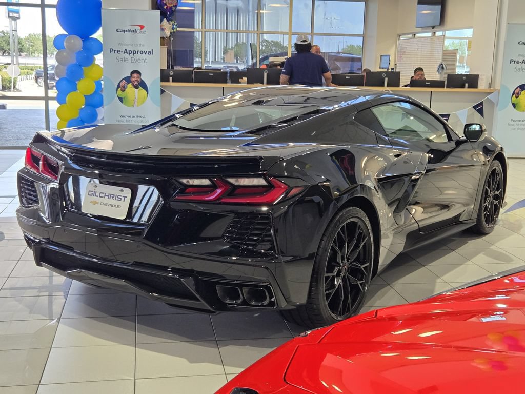 New 2027 Chevrolet Corvette Stingray Coupe w/ 1LT RWD image 8