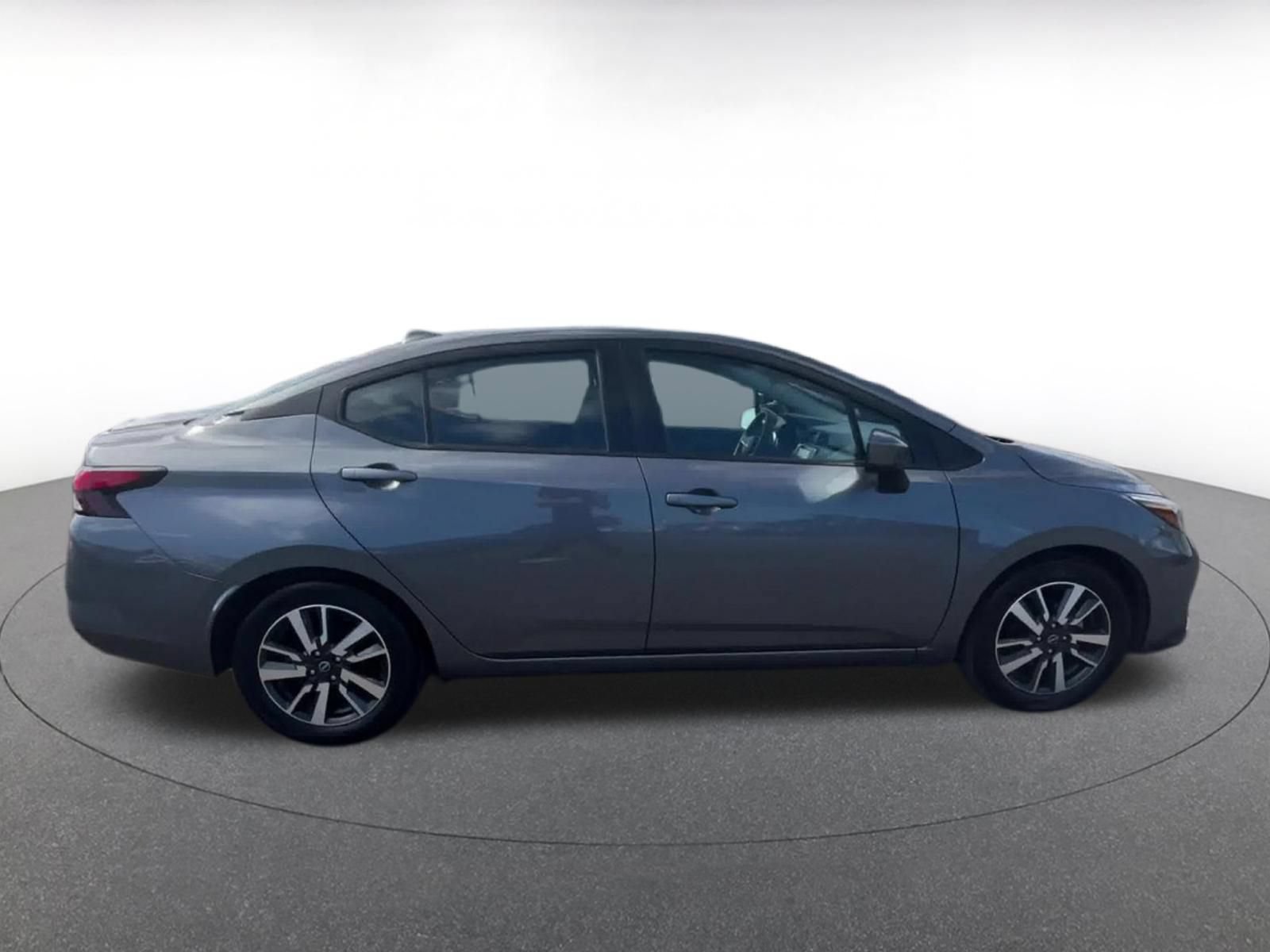 Used 2025 Nissan Versa SV FWD image 15