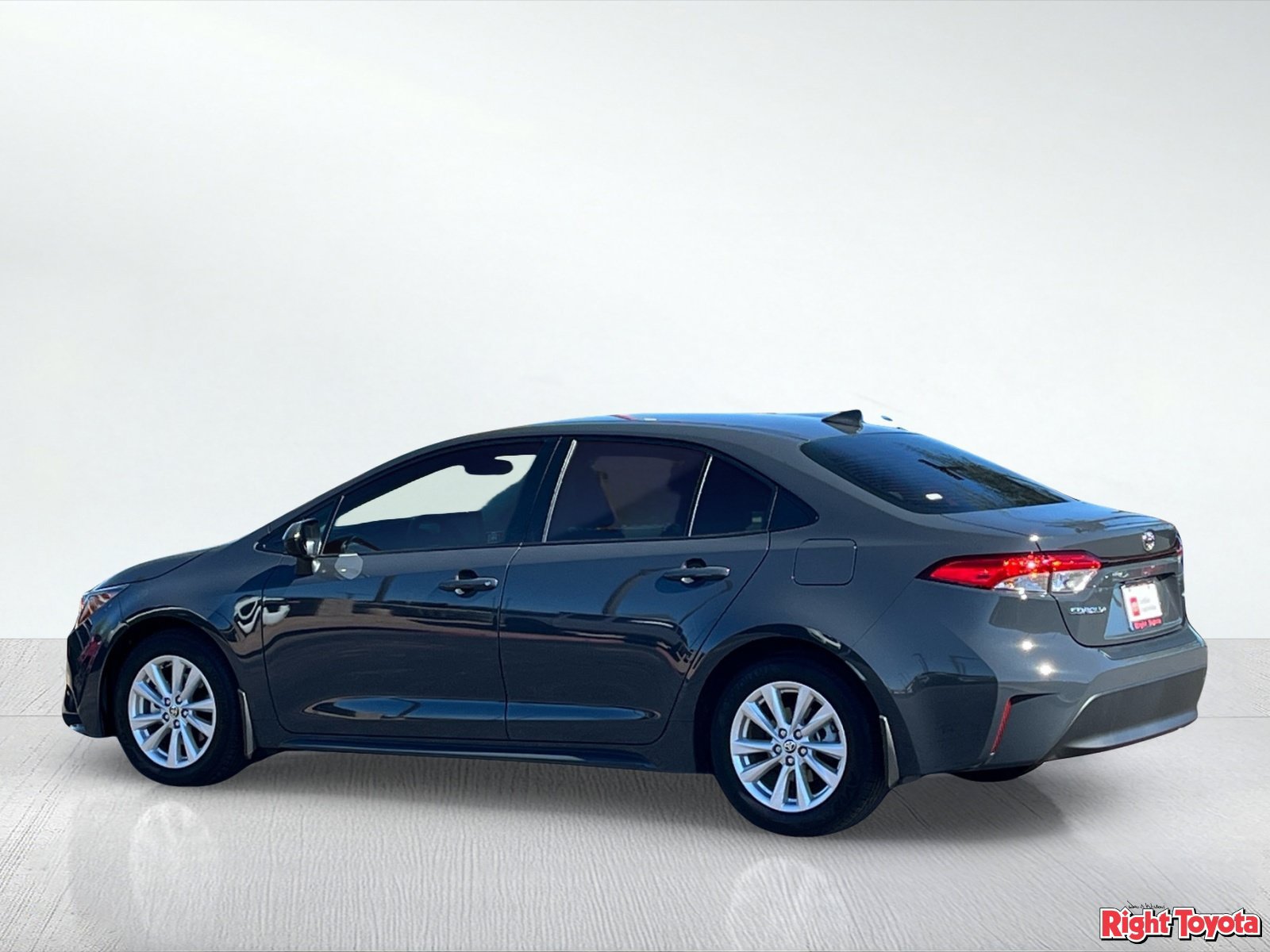 Certified 2026 Toyota Corolla LE w/ LE Premium Package FWD image 5