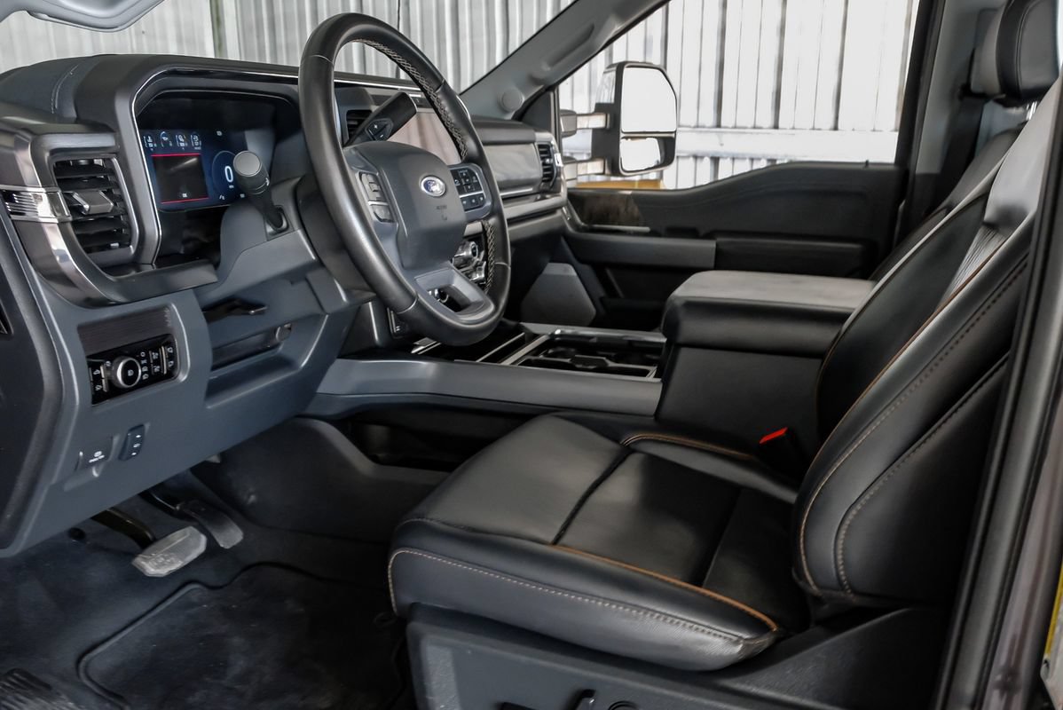 Used 2025 Ford F250 Lariat w/ Chrome Package AWD/4WD image 15