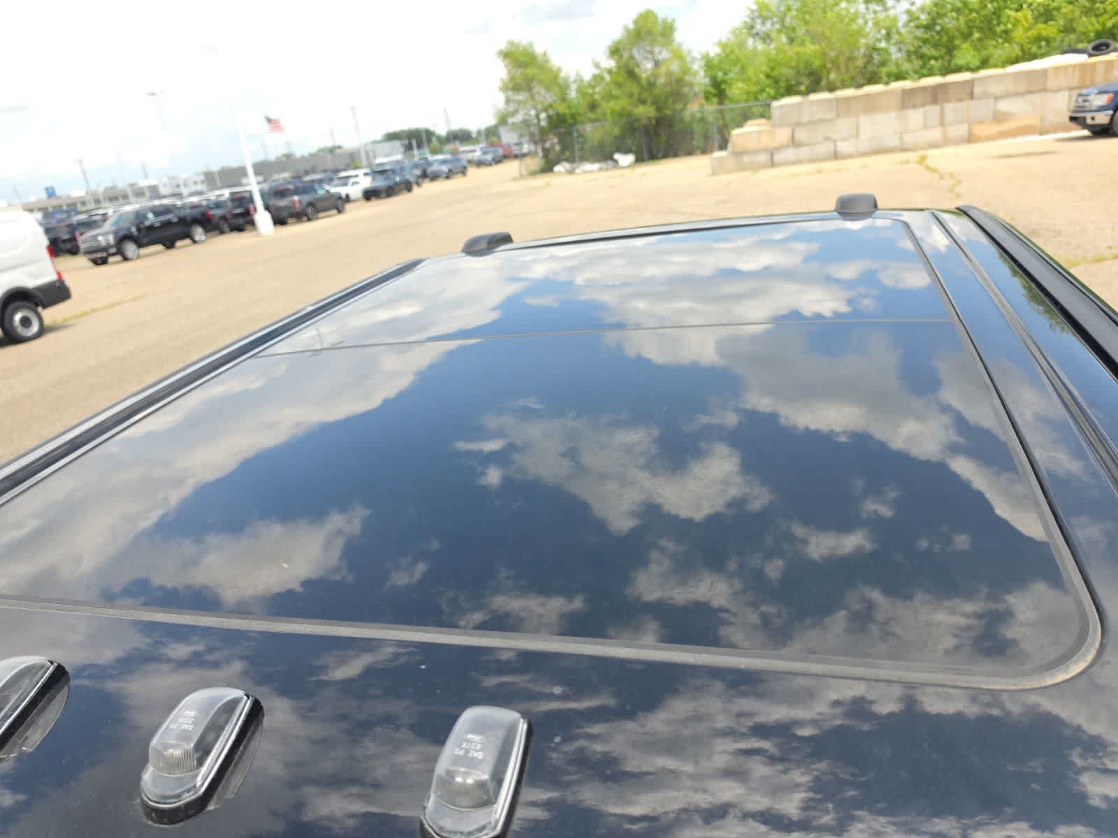 Used 2023 Ford F450 King Ranch w/ FX4 Off-Road Package AWD/4WD image 18