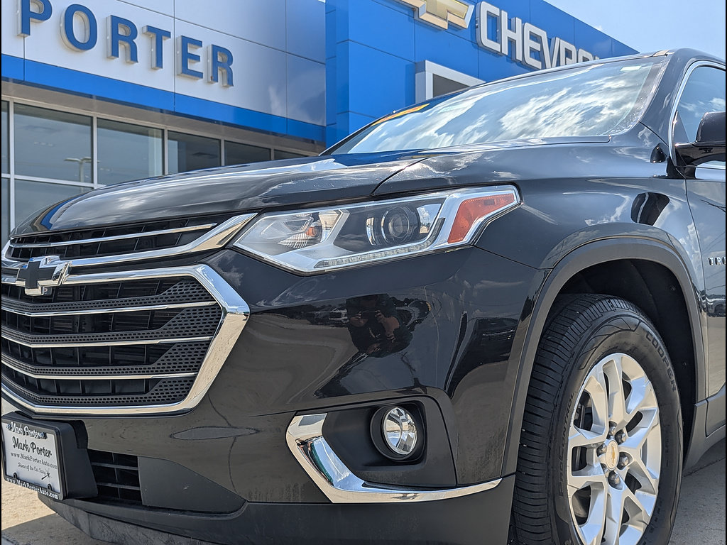 Used 2019 Chevrolet Traverse LT w/ LPO, Floor Liner Package AWD/4WD image 12