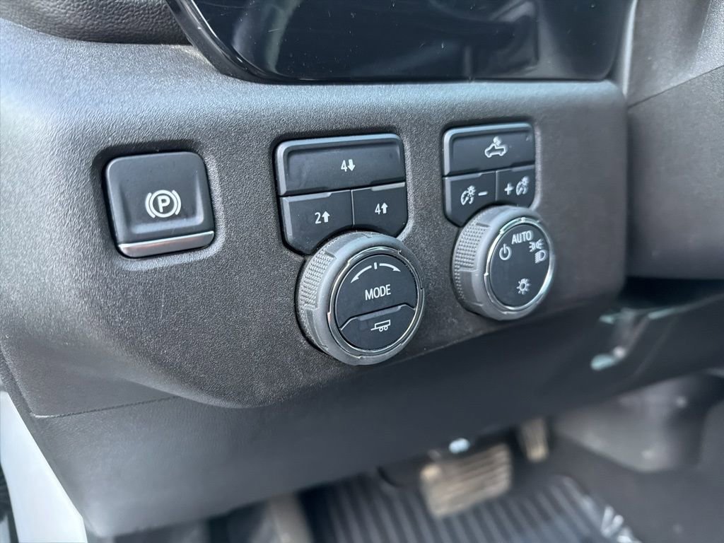 Used 2024 Chevrolet Silverado 2500 LT image 14