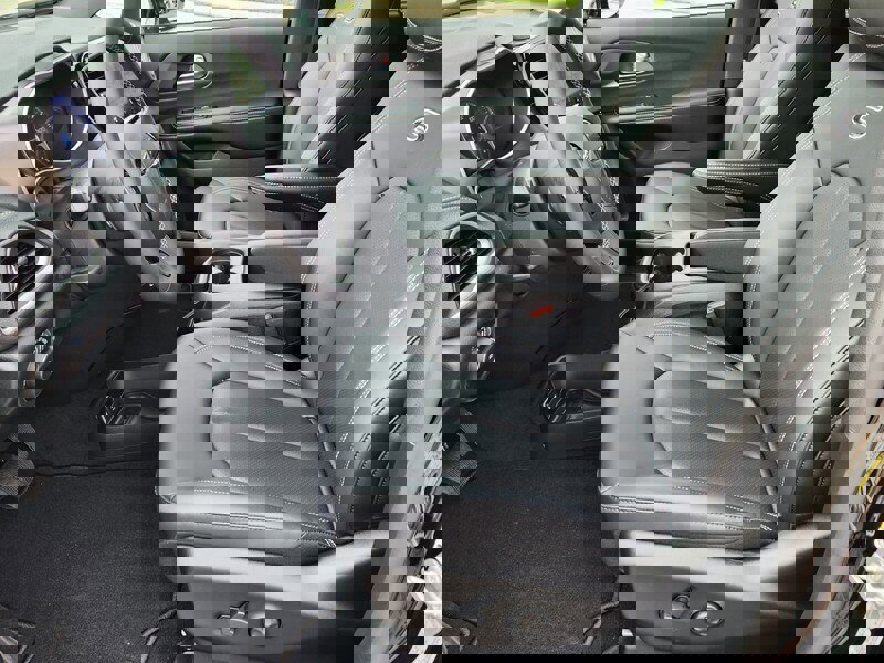 New 2026 Chrysler Pacifica Select w/ S Appearance Package image 9