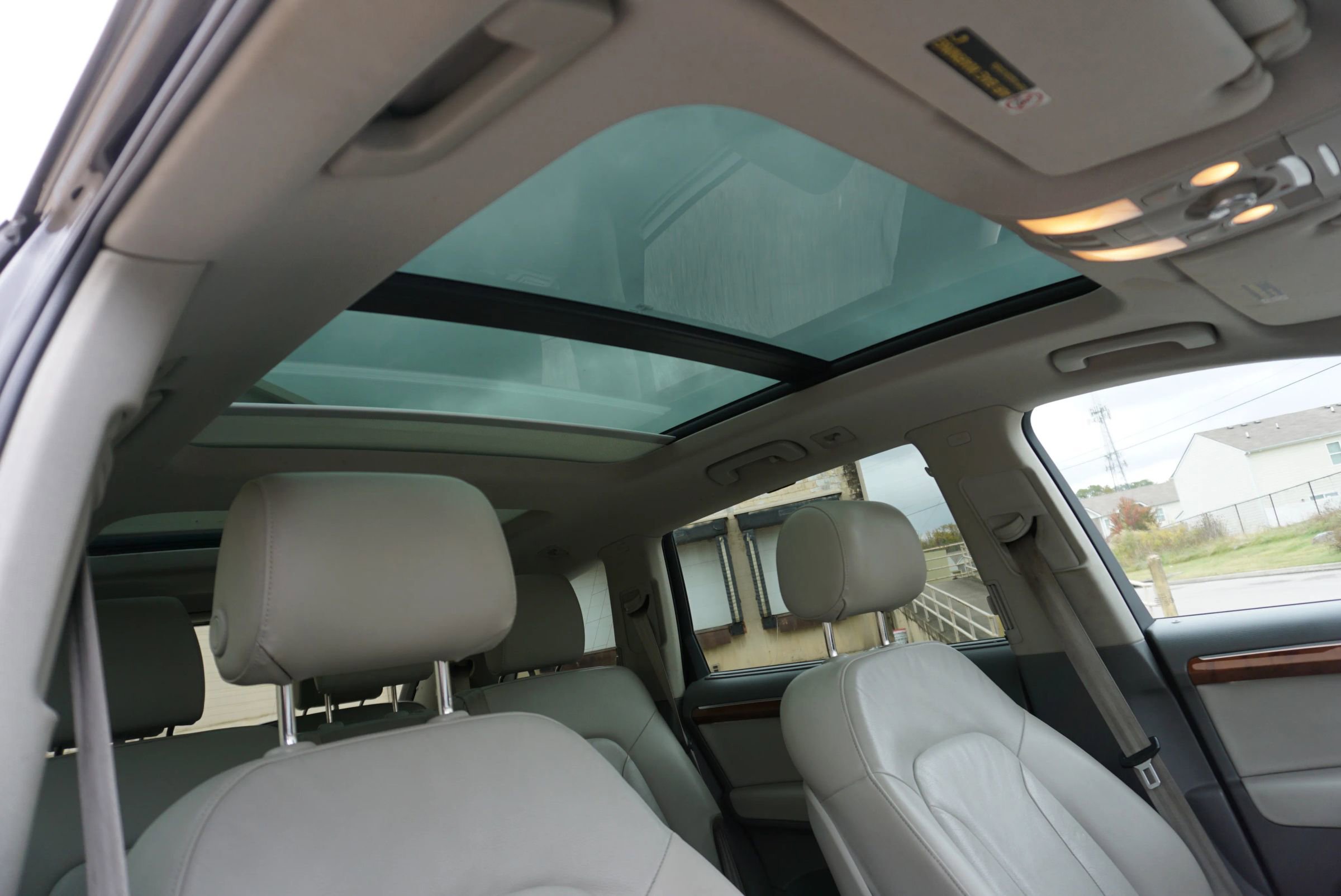 Used 2015 Audi Q7 TDI Premium Plus w/ Premium Plus Package image 19