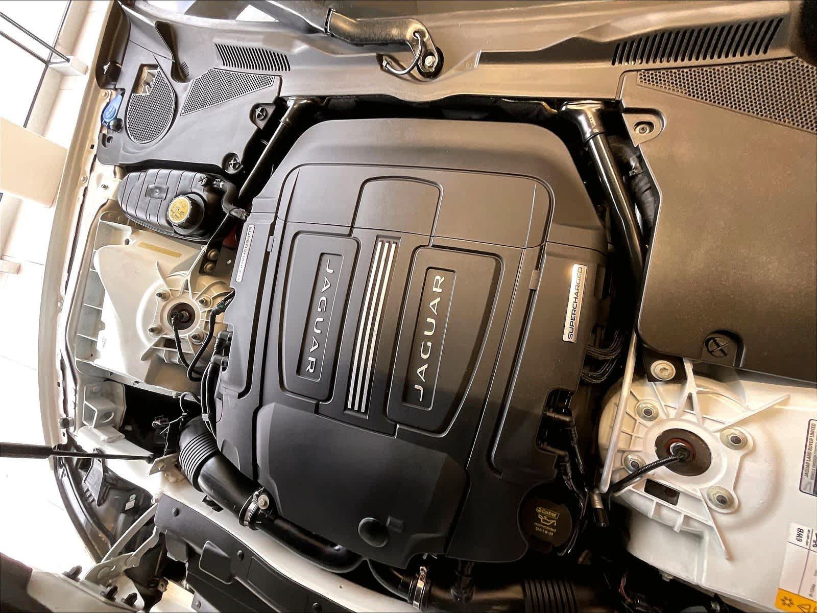 Used 2014 Jaguar XKR R RWD image 13