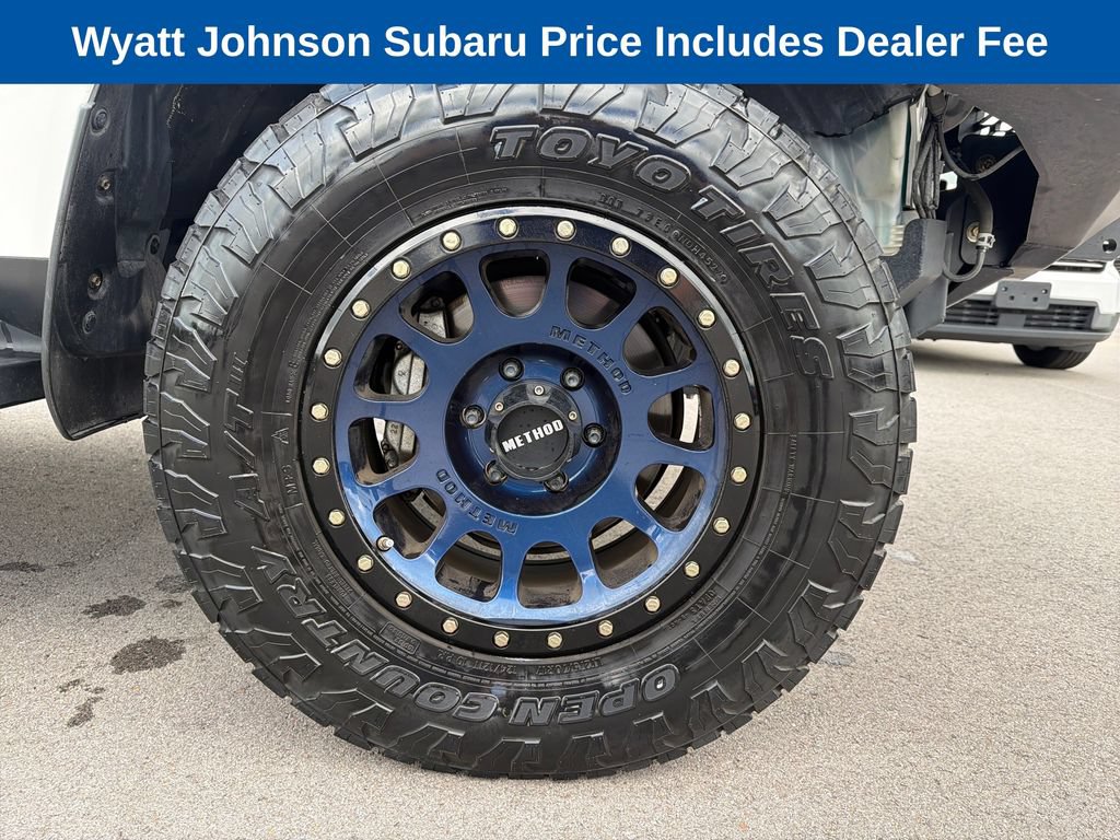 Used 2020 Toyota 4Runner TRD Off-Road Premium w/ Moonroof Package AWD/4WD image 13