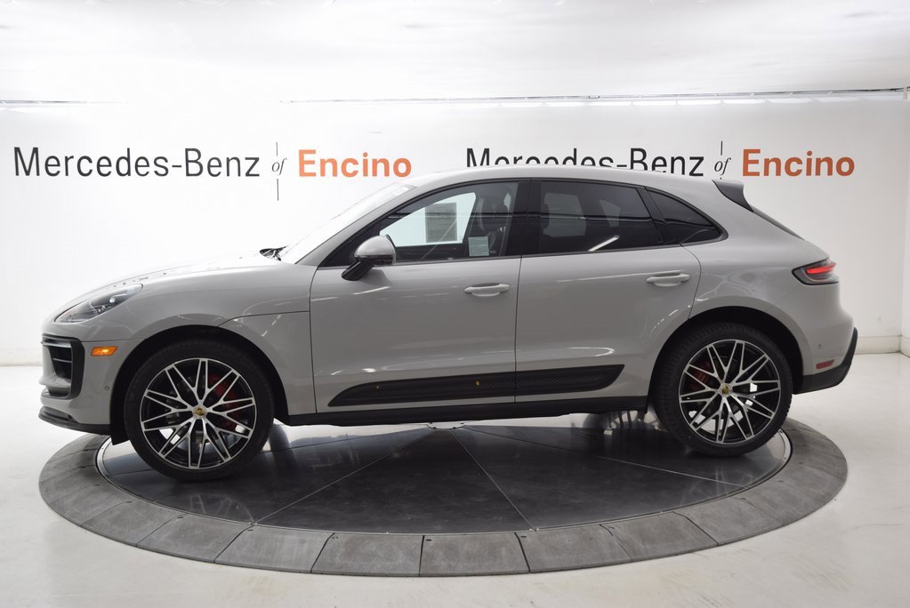 Used 2023 Porsche Macan S image 3