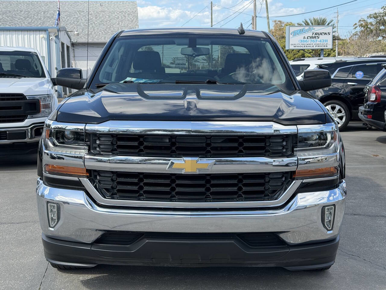 Used 2016 Chevrolet Silverado 1500 LT w/ All Star Edition image 3
