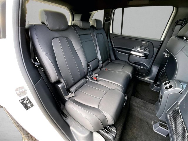 New 2026 Mercedes-Benz GLB 250 4MATIC image 29