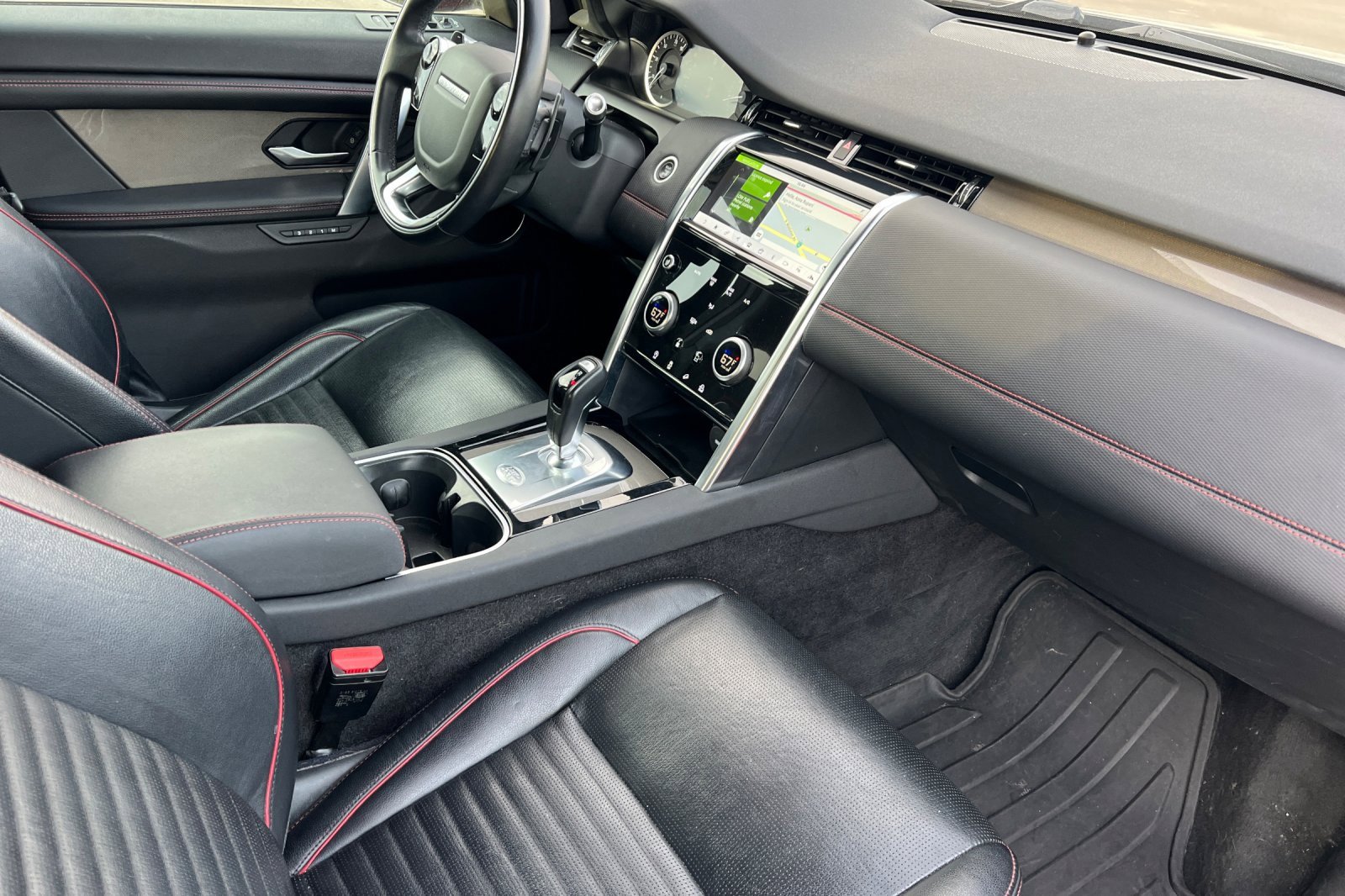 Used 2020 Land Rover Discovery Sport S R-Dynamic image 13