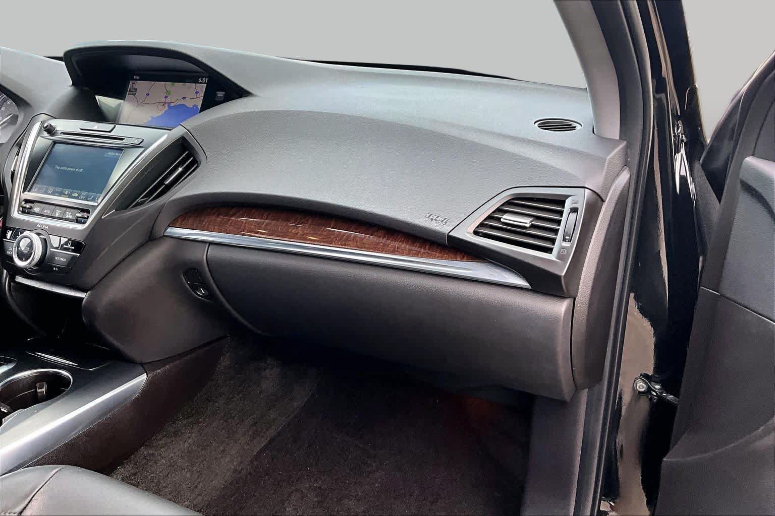 Used 2018 Acura MDX w/ Technology Package FWD image 19