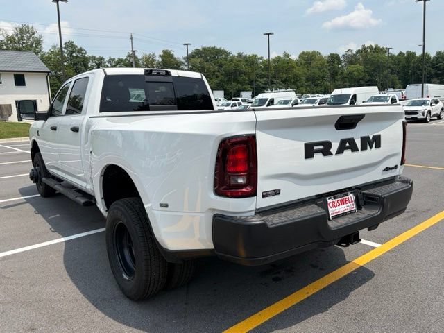 New 2026 RAM 3500 Tradesman AWD/4WD image 5