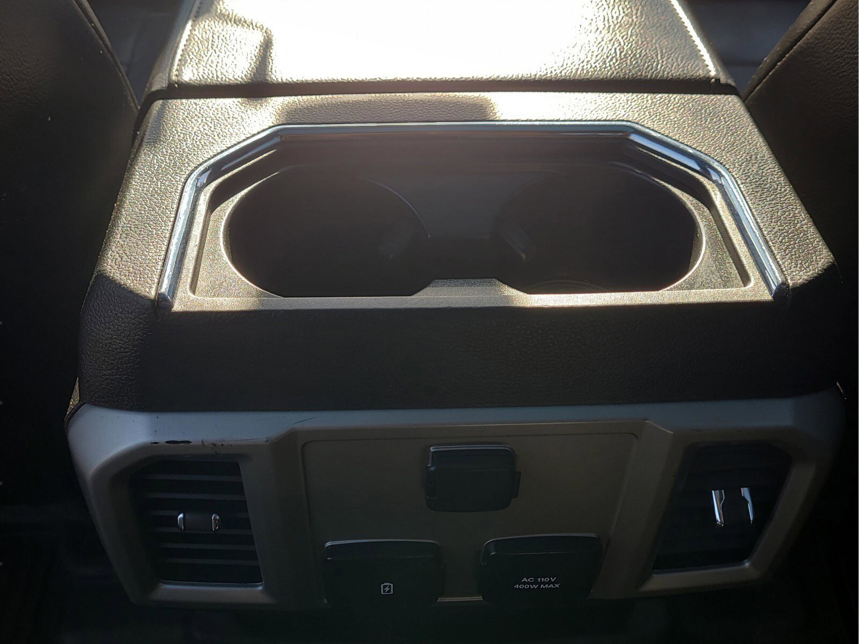 Used 2018 Ford F250 Lariat w/ Lariat Ultimate Package image 11