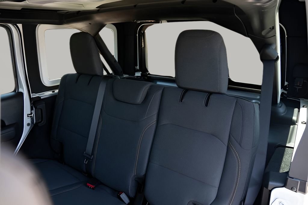 Used 2024 Jeep Wrangler Sport S image 15