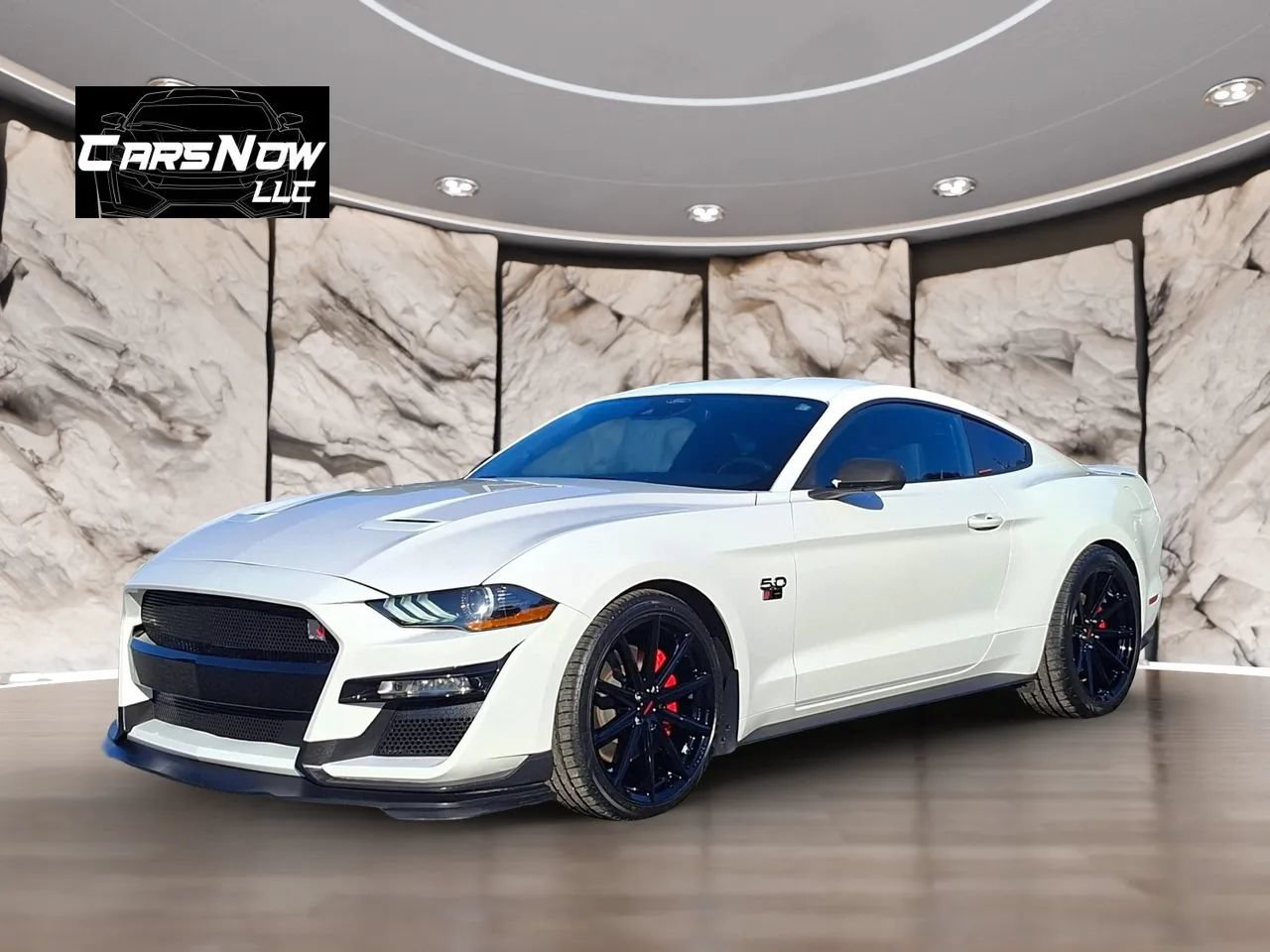 Used 2021 Ford Mustang GT RWD image 3