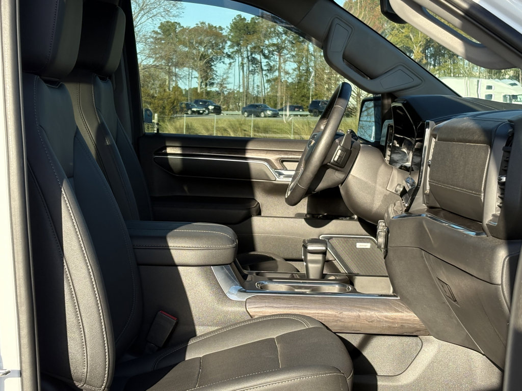 Used 2023 Chevrolet Silverado 1500 LTZ image 8