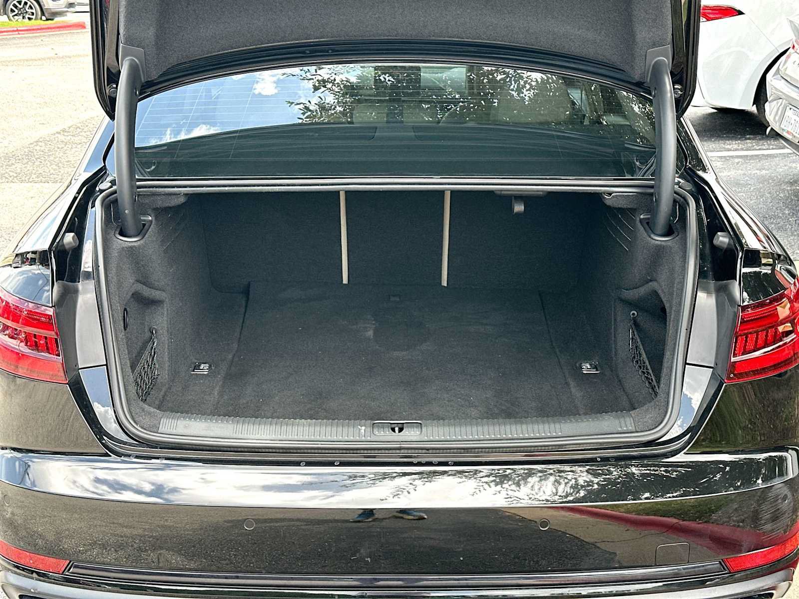 Used 2019 Audi A4 2.0T Premium FWD image 28