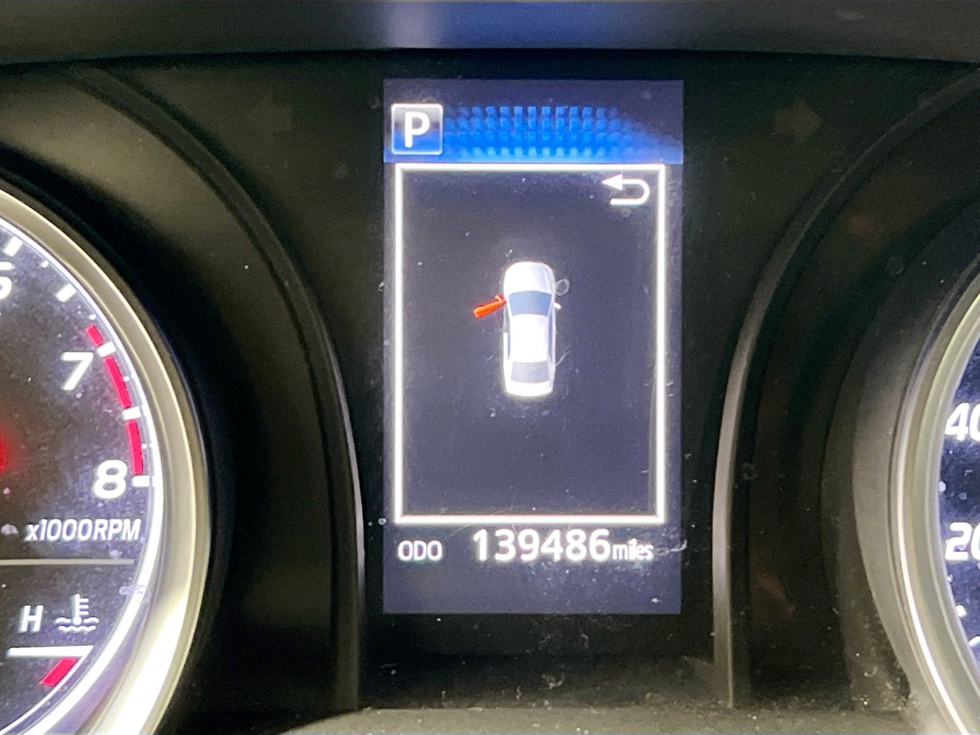 Used 2018 Toyota Camry LE image 23