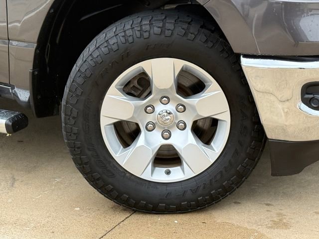 Used 2021 RAM 1500 Big Horn w/ Trailer Tow Group AWD/4WD image 2