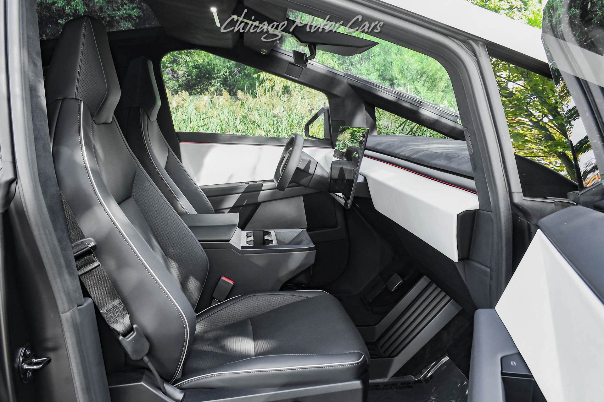 Used 2024 Tesla Cybertruck Cyberbeast image 17