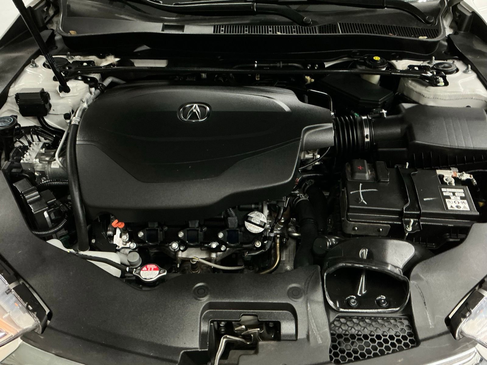 Used 2020 Acura TLX V6 w/ Technology Package image 33