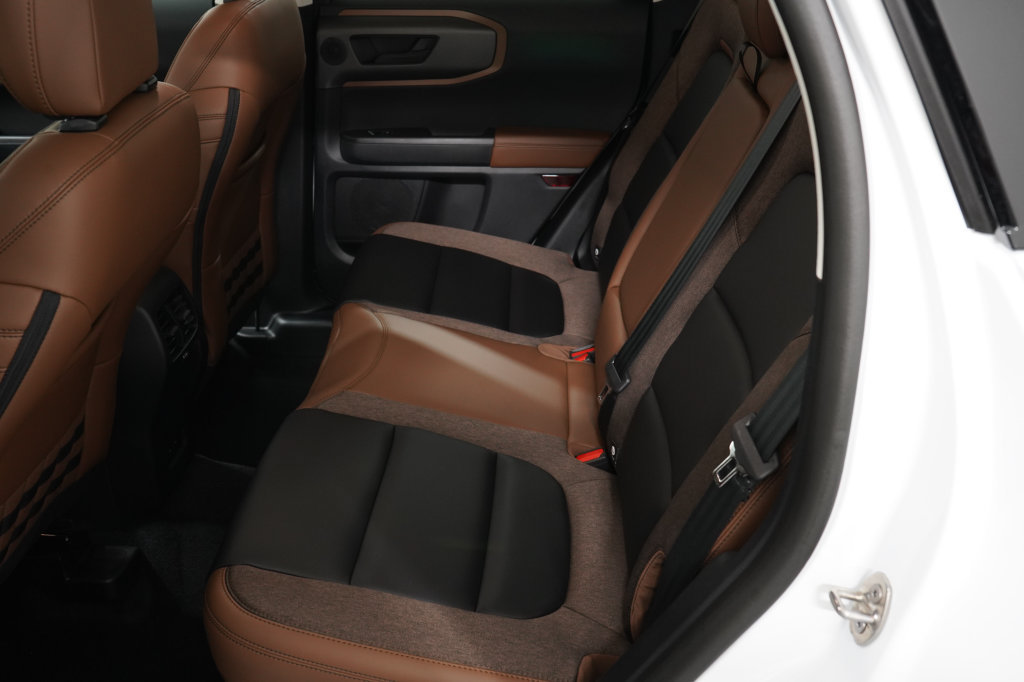 New 2026 Ford Bronco Sport Outer Banks w/ Outer Banks Tech Package+ AWD/4WD image 24