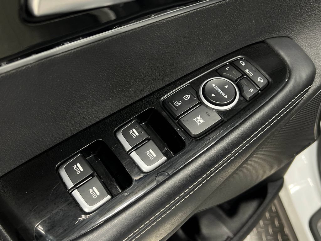 Used 2018 Kia Sorento SX AWD/4WD image 17