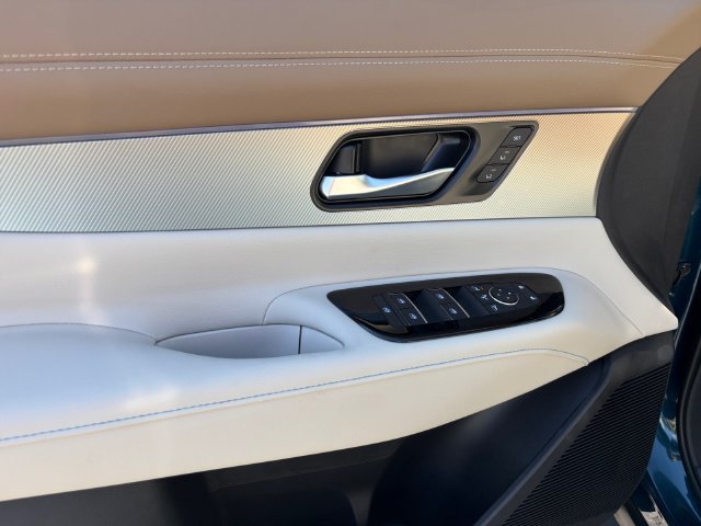 Used 2025 Nissan Murano Platinum AWD/4WD image 13
