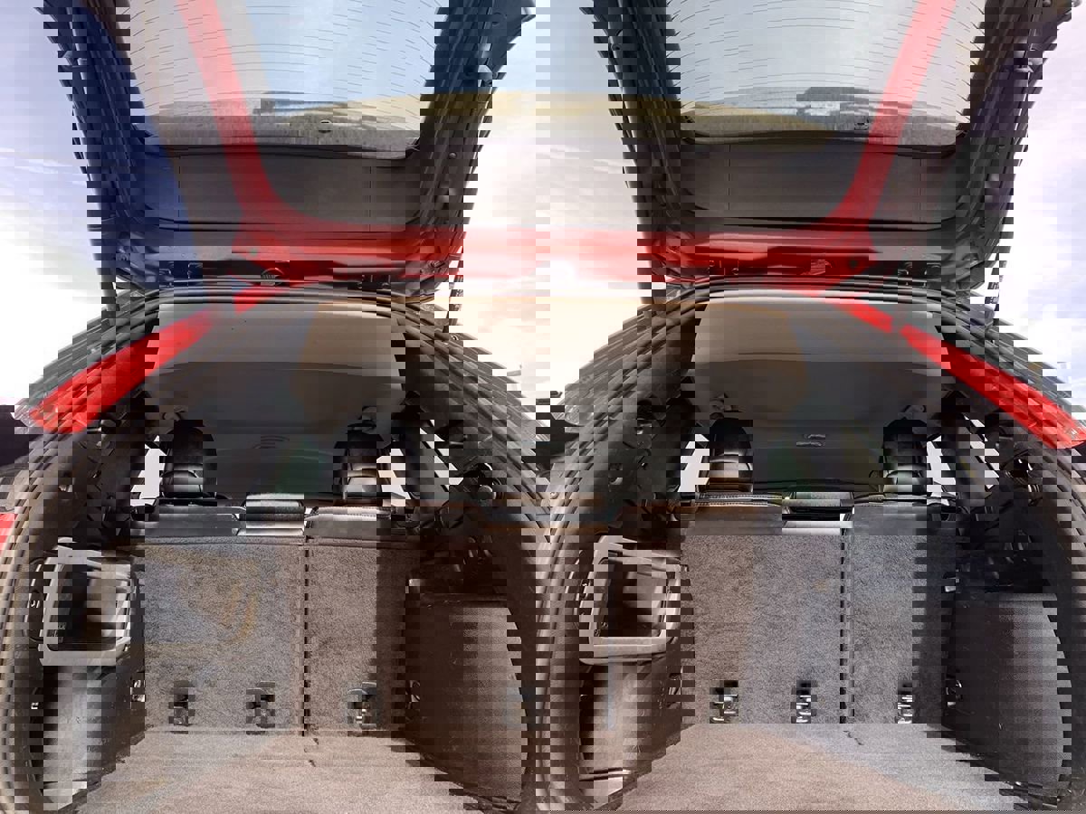 Used 2017 Jeep Cherokee Trailhawk w/ Comfort/Convenience Group image 12