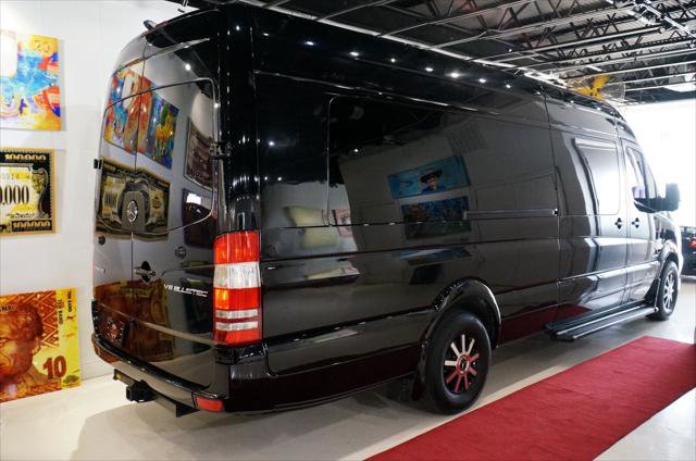 Used 2015 Mercedes-Benz Sprinter 2500 image 6