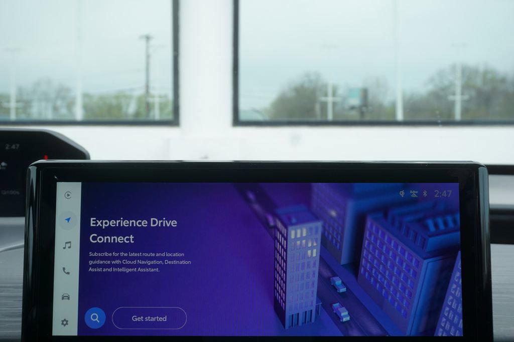 New 2026 Toyota C-HR image 13