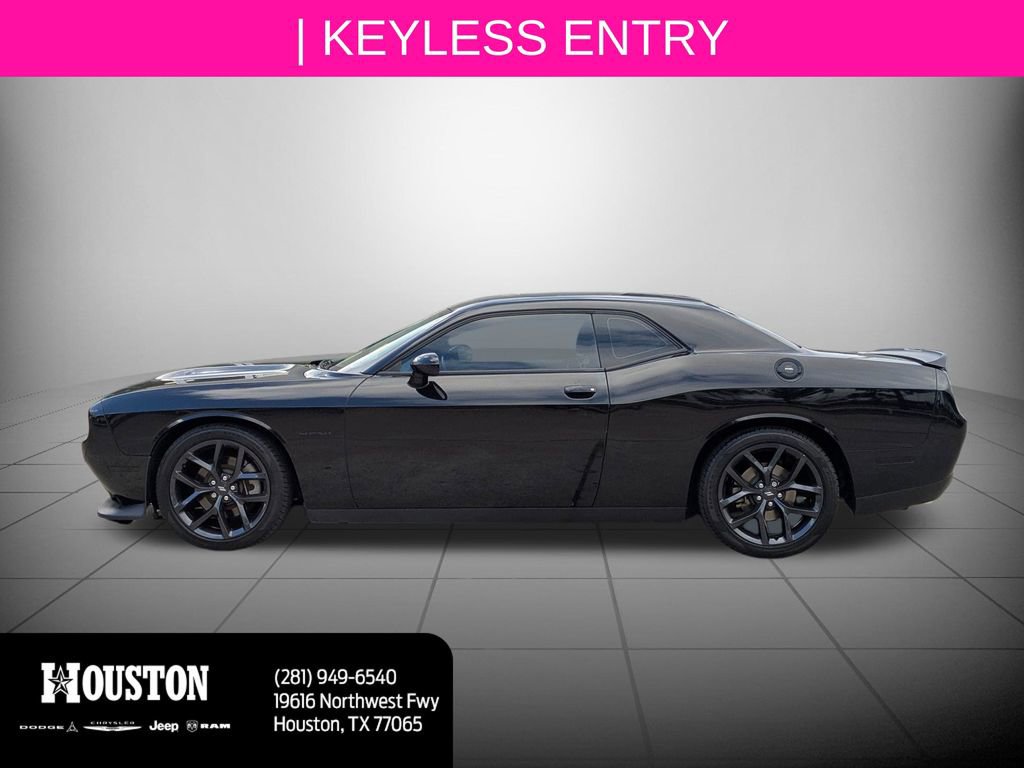 Used 2021 Dodge Challenger R/T w/ Blacktop Package image 6