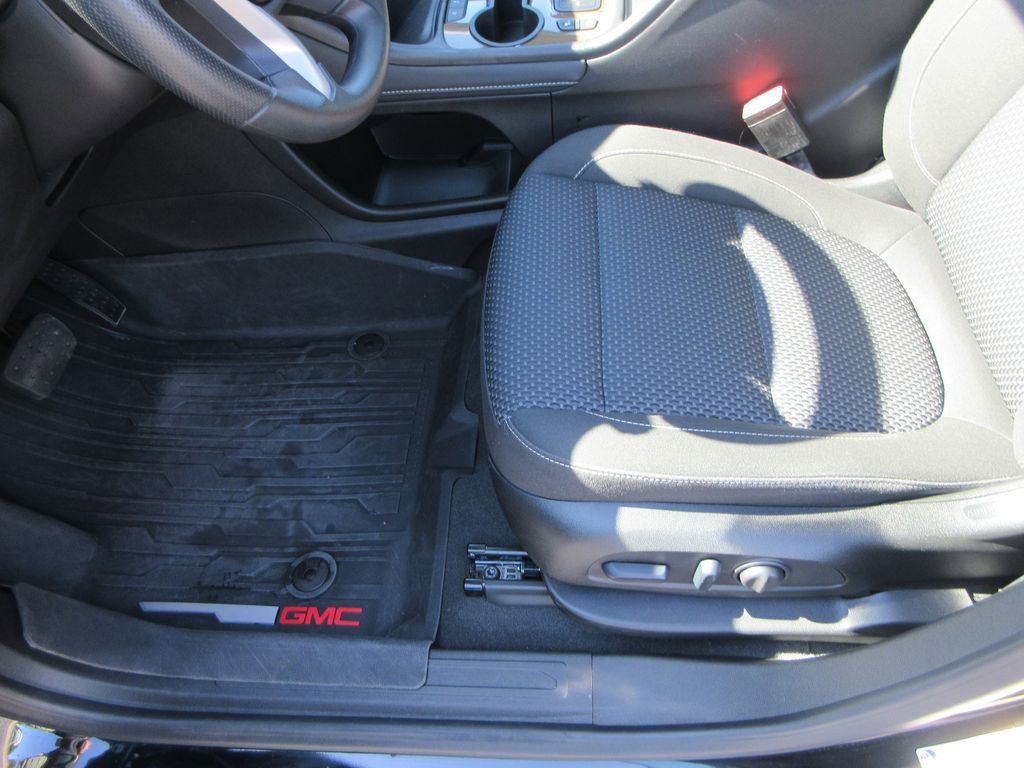 Used 2023 GMC Acadia SLE w/ Driver Convenience Package image 20