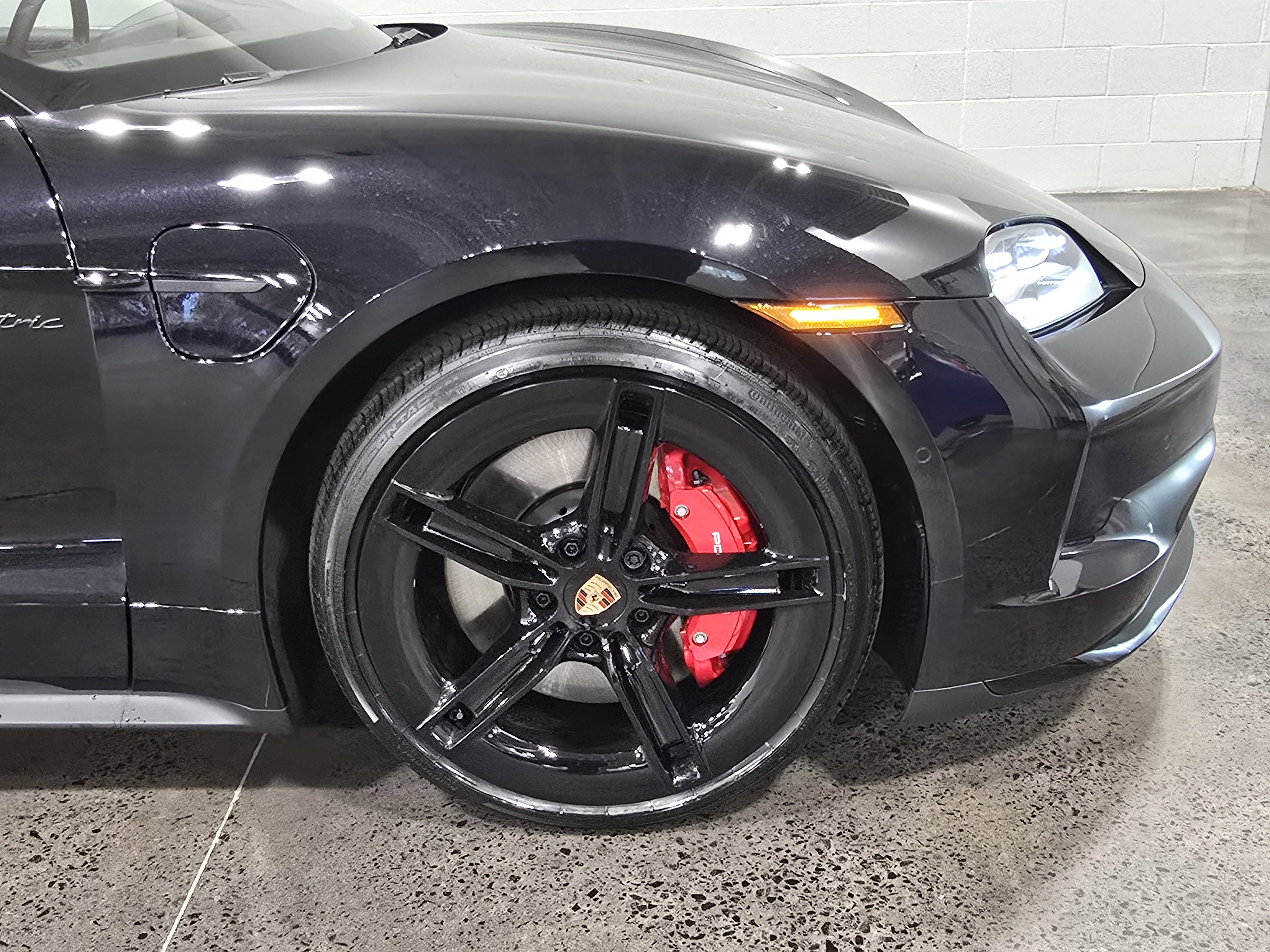 New 2026 Porsche Taycan GTS AWD/4WD image 11