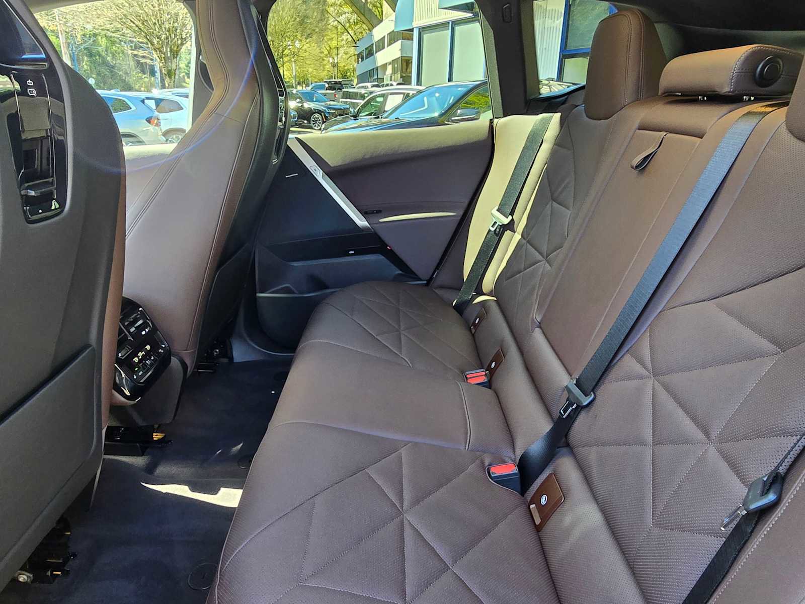 Used 2026 BMW iX xDrive45 image 16