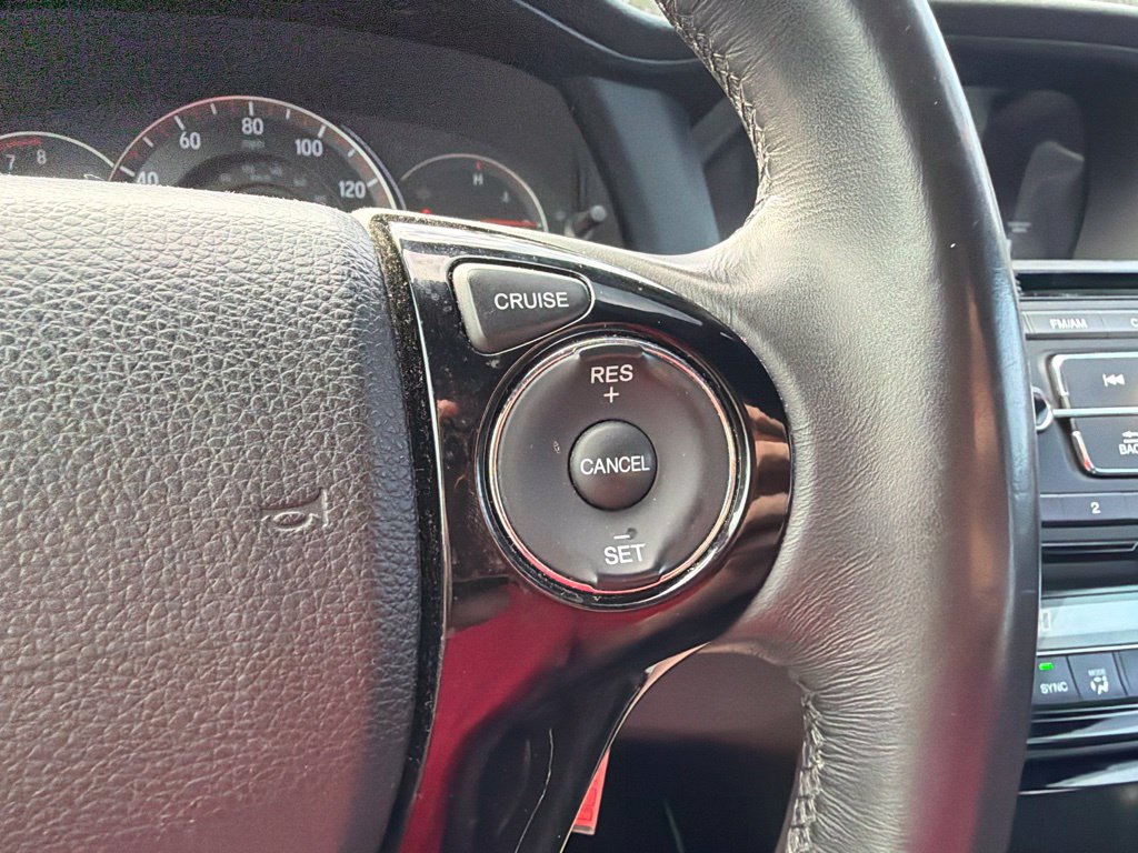 Used 2017 Honda Accord Sport image 20