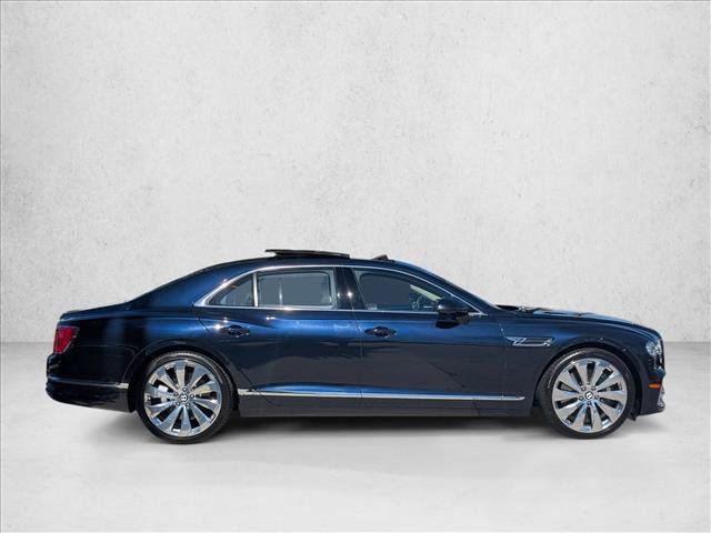 Used 2021 Bentley Flying Spur V8 image 4