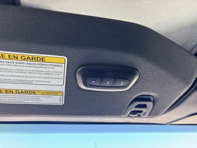 Used 2023 Jeep Wrangler Sport AWD/4WD image 31