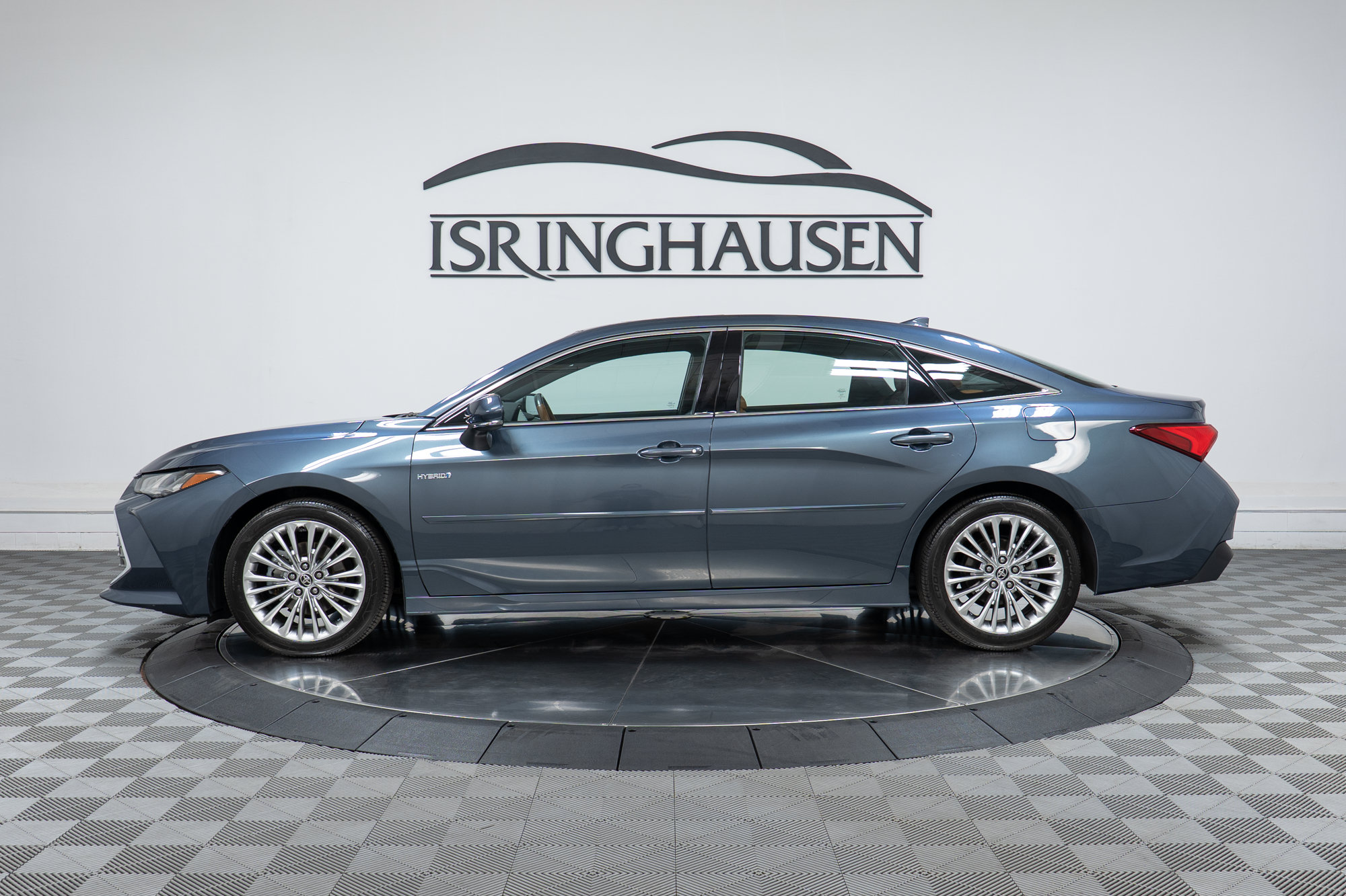 Used 2021 Toyota Avalon Limited w/ Protection Package (TMS) FWD image 8