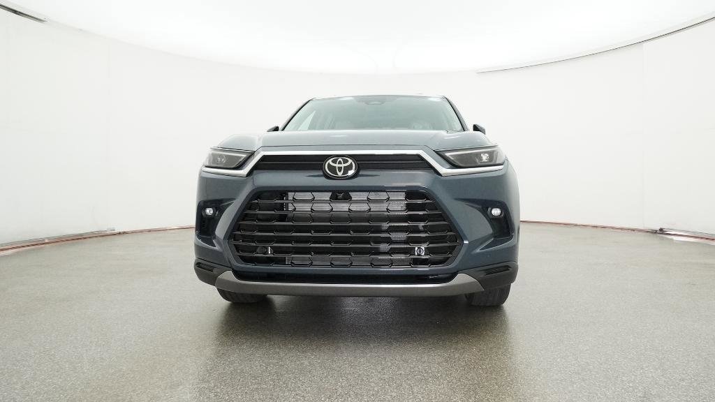 New 2026 Toyota Grand Highlander Platinum image 23