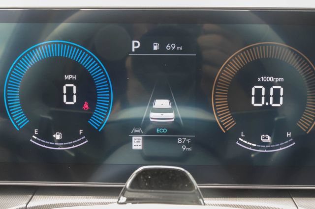 New 2026 Hyundai Santa Fe SEL FWD image 26