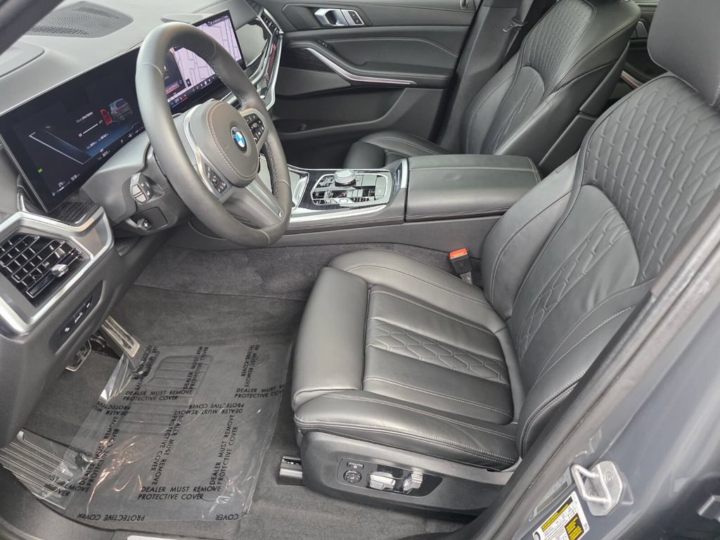 Certified 2025 BMW X5 sDrive40i w/ Executive Package RWD image 9